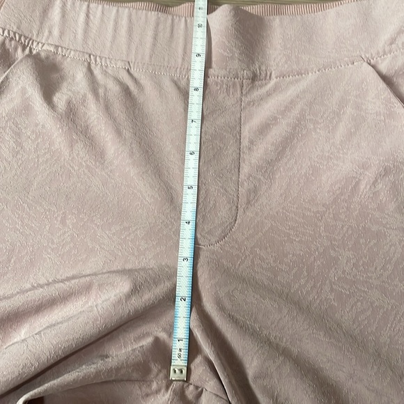 Athleta Brooklyn Textured Ankle Pants Taupe Womens 4 Style 982287-01 Athleisure - Picture 6 of 13